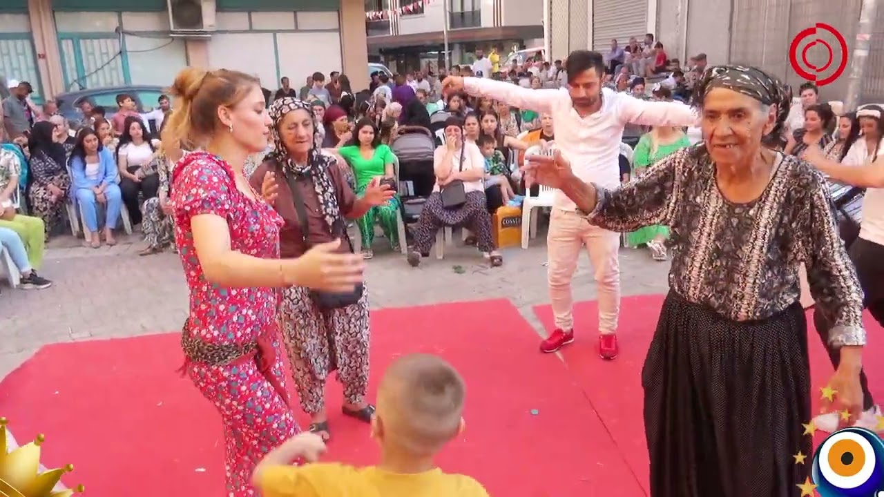 YASEMİN HANIM VE ARİF BEY'in OĞLU YUSUF'un SÜNNET DÜĞÜNÜ -İSTANBUL 2.Saat 15 dakikanın son saati.