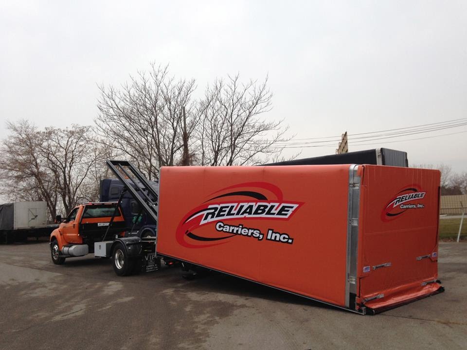 Reliable Carriers gets a Detroit Wrecker Low Loader