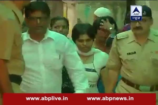 Tripti Desai tries to enter Dargah but was denied once again