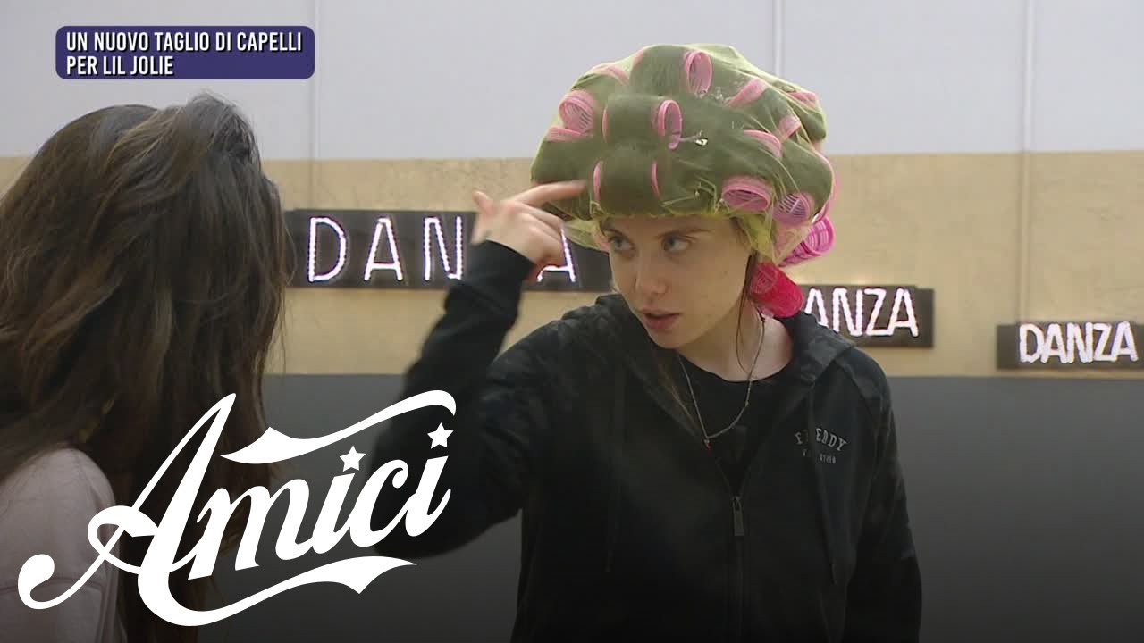 Amici 23 - Lil Jolie sceglie la sua nuova acconciatura
