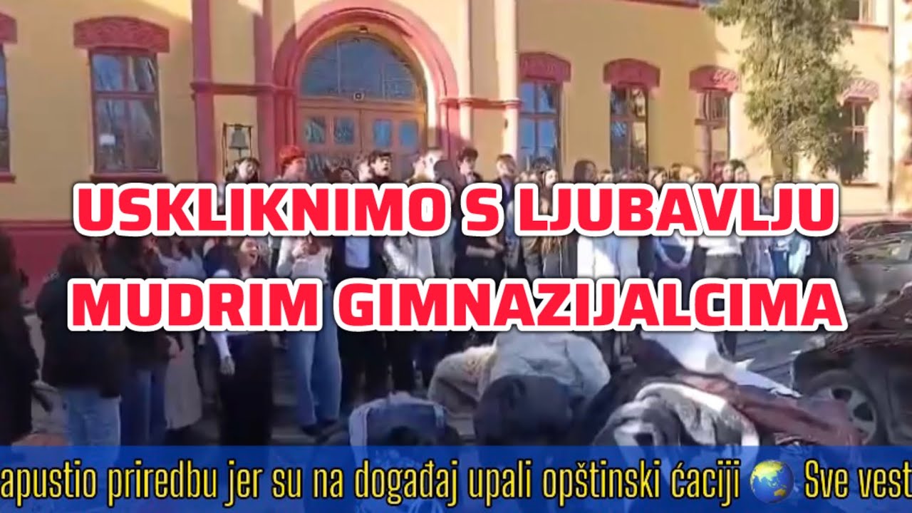 Ceo hor Karlovačke gimnazije napustio priredbu jer su na događaj upali opštinski ćaciji