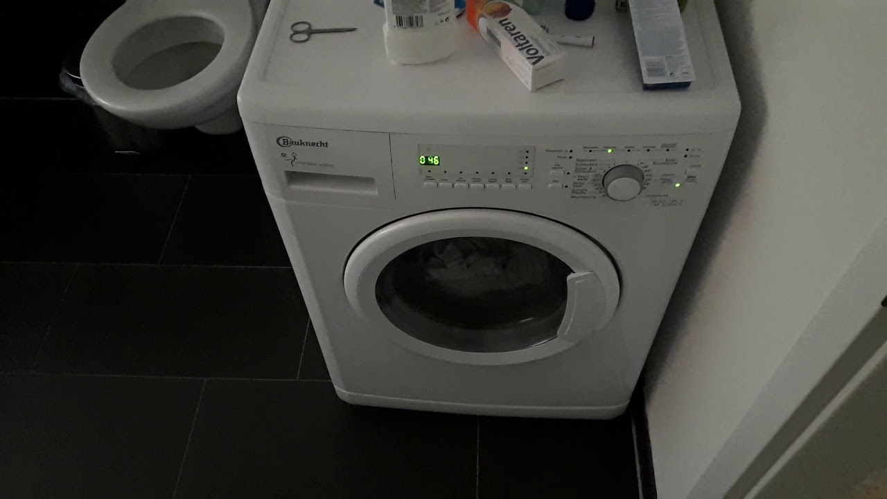 Bauknecht Waschmaschine rattert... was ist es?