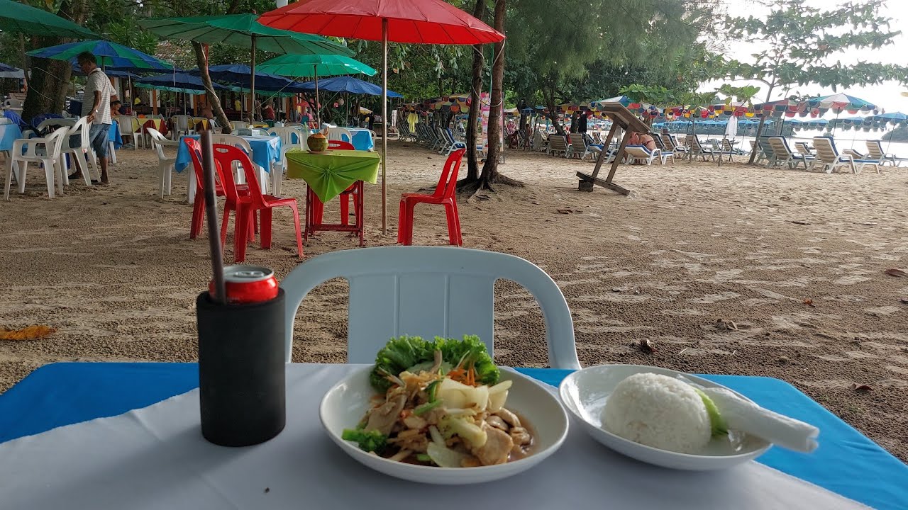 Street Food, Naiyang Beach, Phuket, Thailand