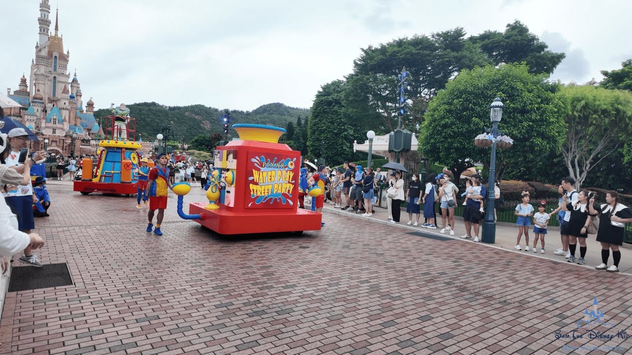 【4K｜】Pixar Water Play Street Party with Show Stop｜Pixar水花大街派對！｜Hong Kong Disneyland