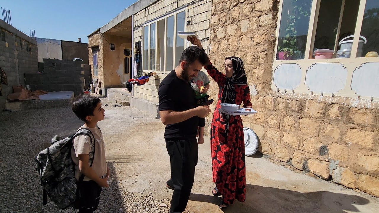 From love to friendship, Fatima and Isa's collaboration in the war crisis to rebuild their home 