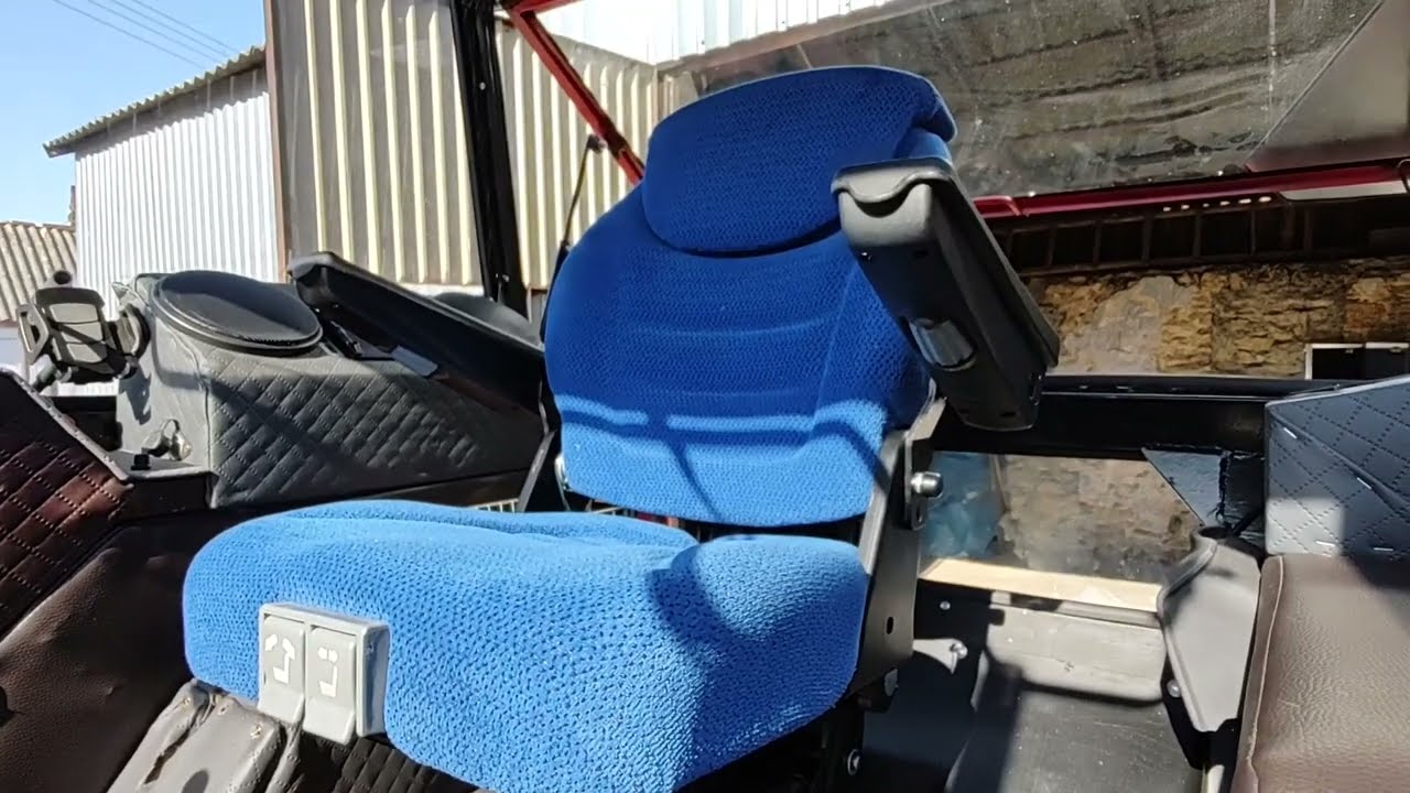 Ursus c360 3p montaż i omówienie komfortowego fotela Star st05 tv140 🙂