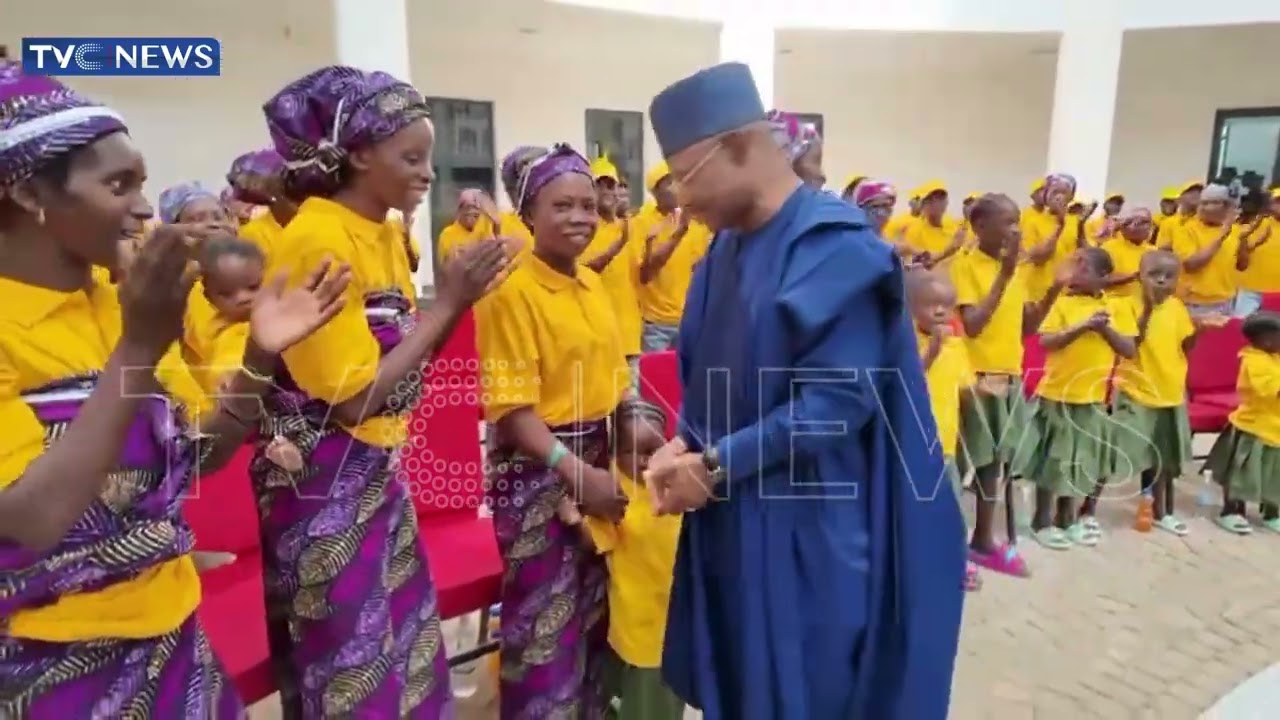 Kaduna Governor Receives Freed Worshippers At Govt House