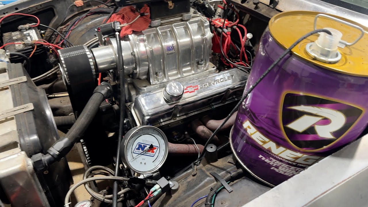 GOT AIR TRAN ALL TUNED FOR THE NITROUS HITS AND I GOT THIS CUSTOMERS CARBURETOR ON POINT!