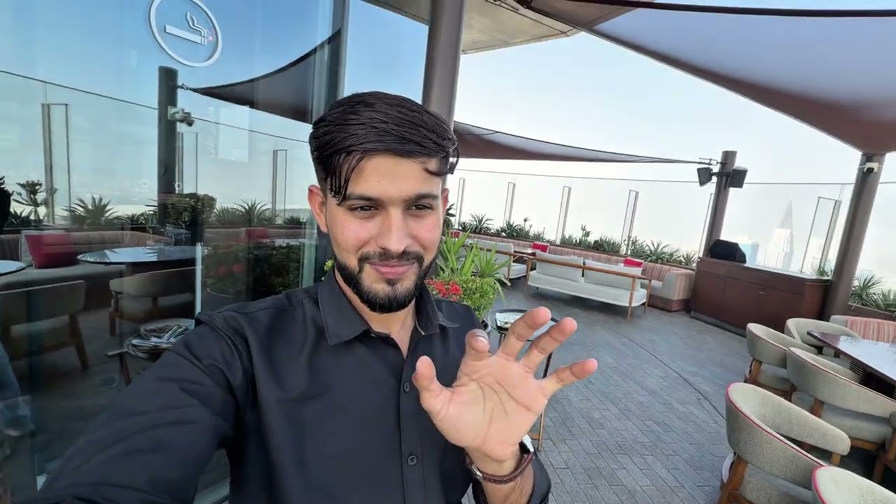 Aaj dubai ki sky view hotel me shoot kiya 