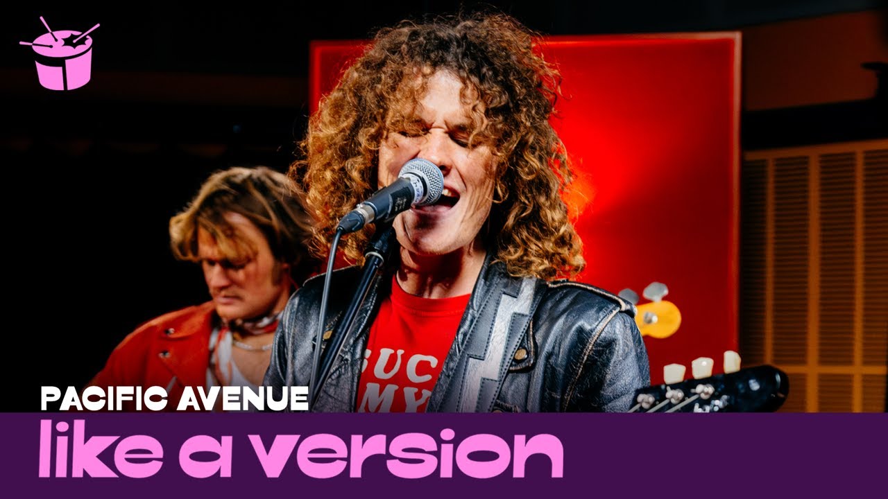 Pacific Avenue – ‘Strawberry Daydream’ (live for Like A Version)