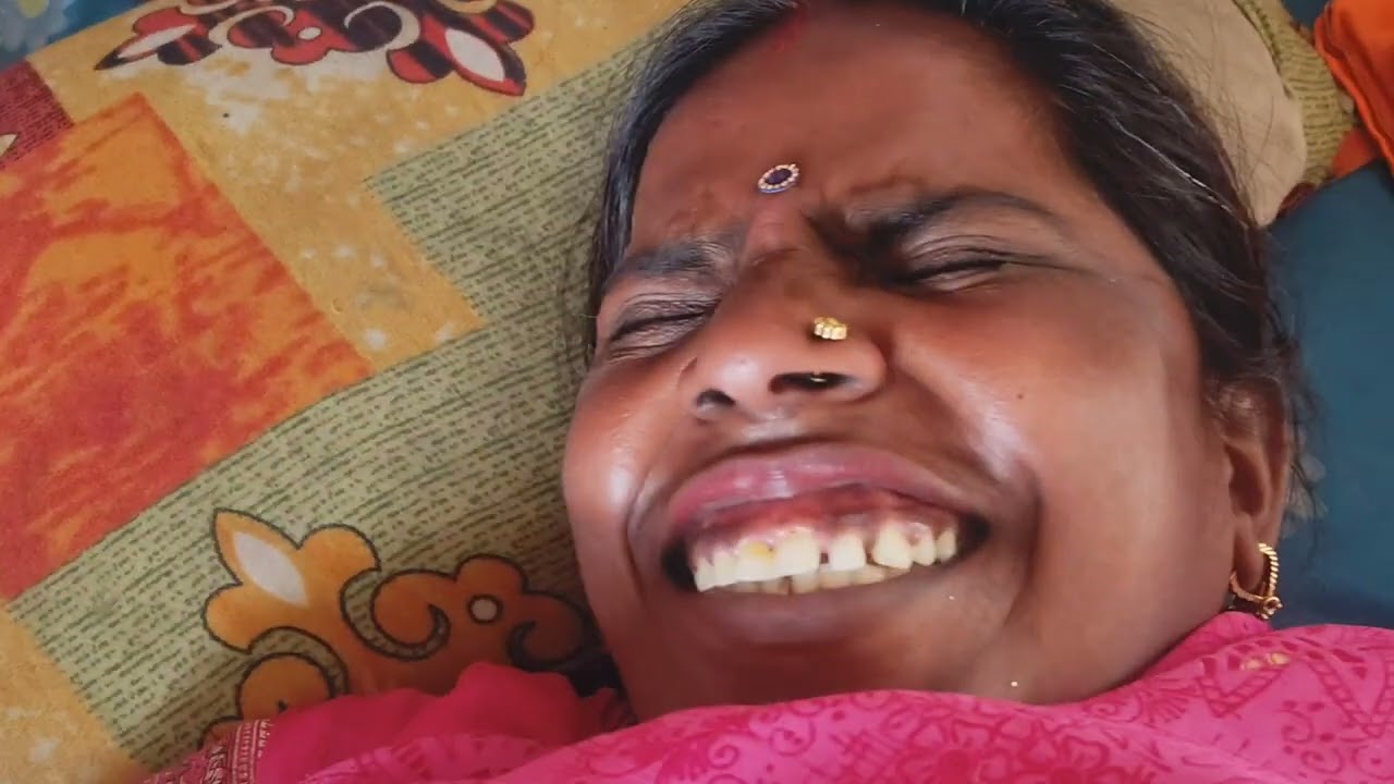 हमार कन्या हमको चड्डी खरीद के लायक जगह