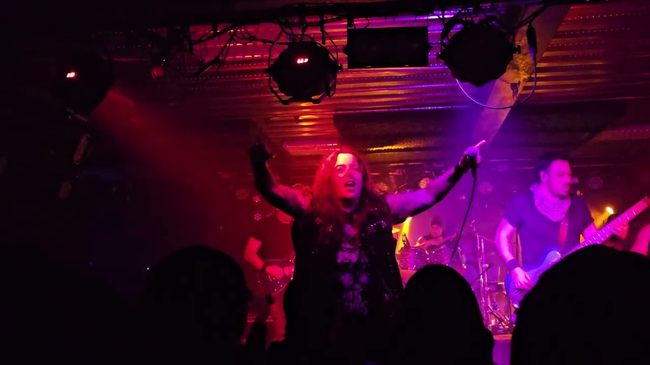 Dark Moor Medley + Tu Cariño se me va - Elisa C. Martin en Chile 2025