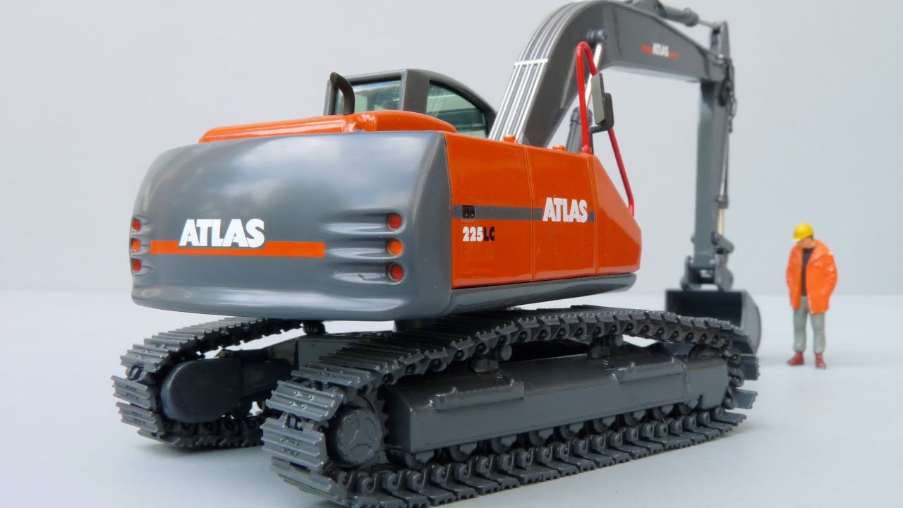 NZG Atlas 225LC Excavator by Cranes Etc TV