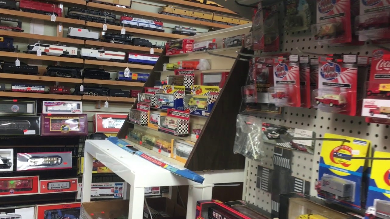 Visit to Model Train and Slot Car Shop in York Maine