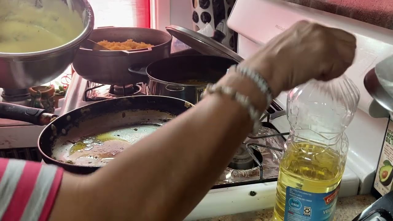 Cosinando chiles rrellenos video conpleto 