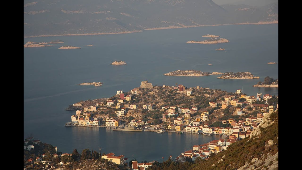 Κάτοικοι Καστελόριζου: Το πρόβλημα μας είναι η οικονομία - Τους Τούρκους δεν τους φοβόμαστε