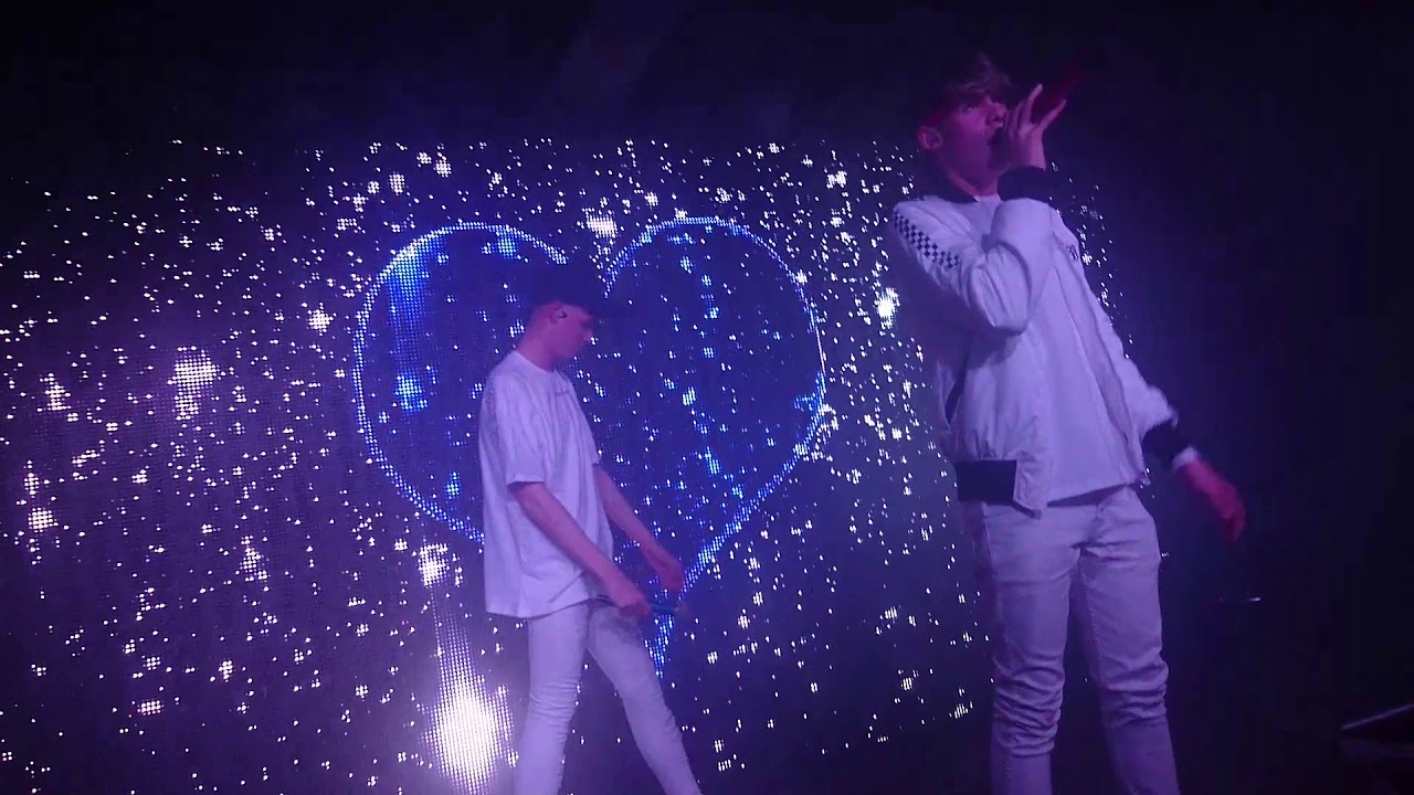 Max & Harvey Trade Hearts - Stranger tour - Manchester.