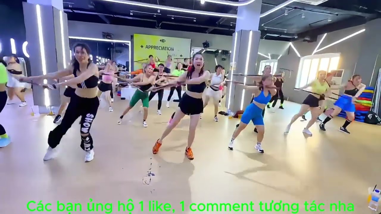 Aerobic Với Dụng Cụ Gậy Ngắn – Bài Thể Dục Dành Cho Phòng Tập cùng Misa Aerobic