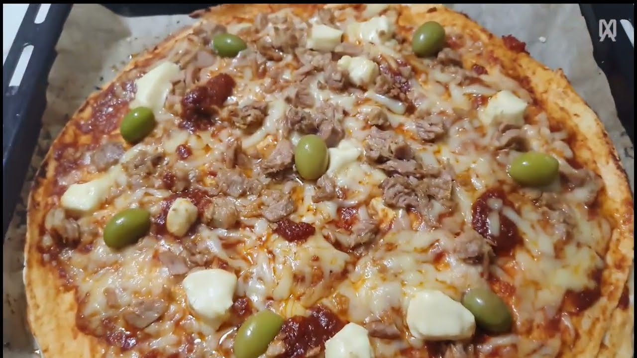 پيتزا 🍕سريعة بخبز التورتيلا🫓💯