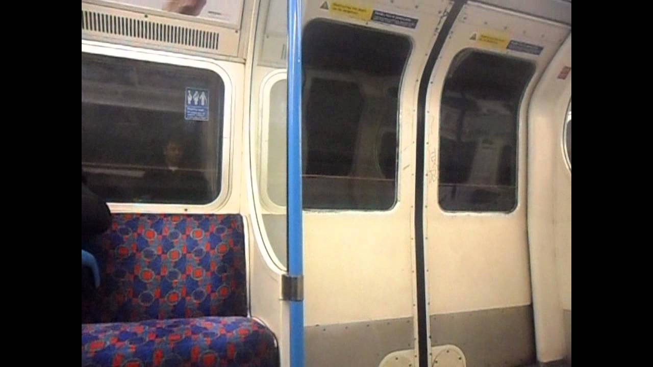London Underground Victoria Line: (3034, 1967 Stock): King's Cross - Finsbury Park