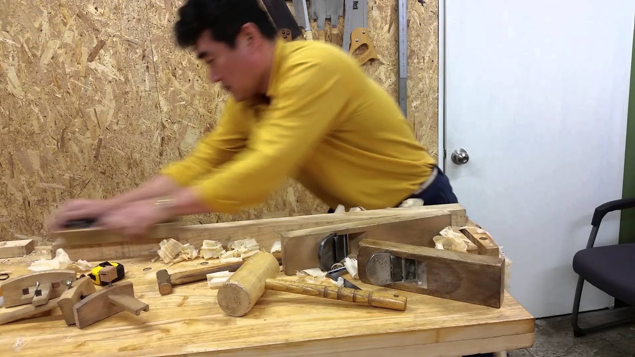 Making a square bar with Japanese hand plane