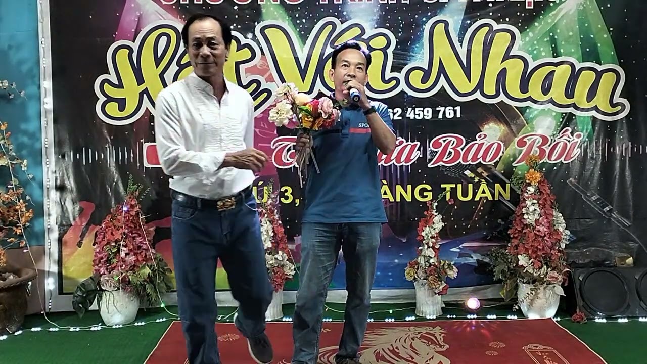 Thiệp hồng anh viết tên em st Hoài Linh & song ngọc trình bày anh Hưng 