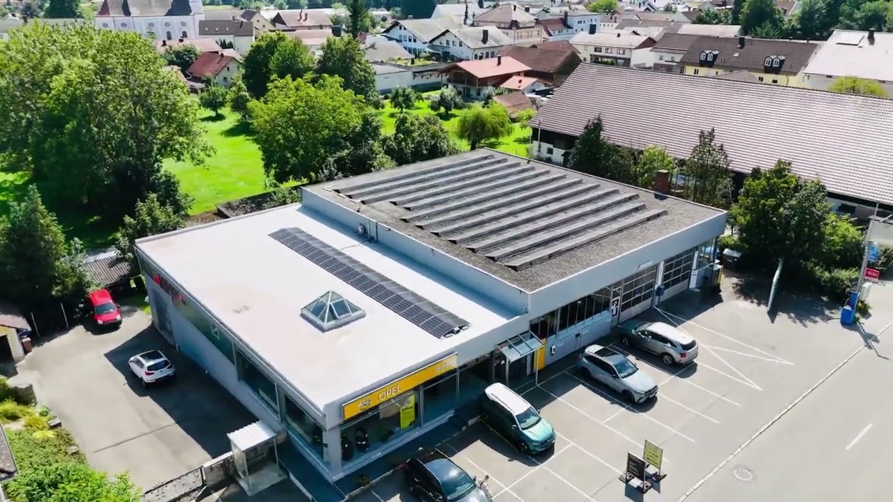 Autohaus inkl. Stellplätzen mit Konzept zum Kauf