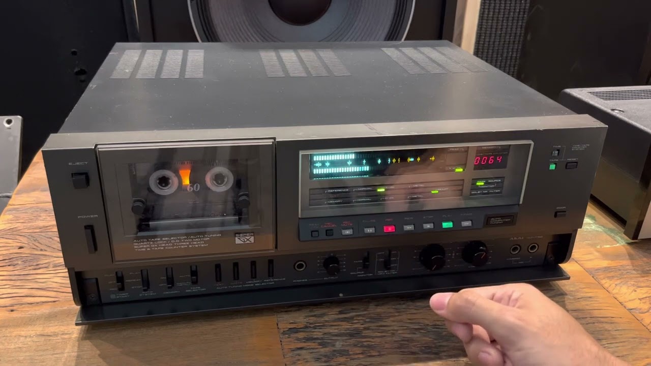 Testando o melhor tape deck K7 que a Akai j&aacute; fez!
