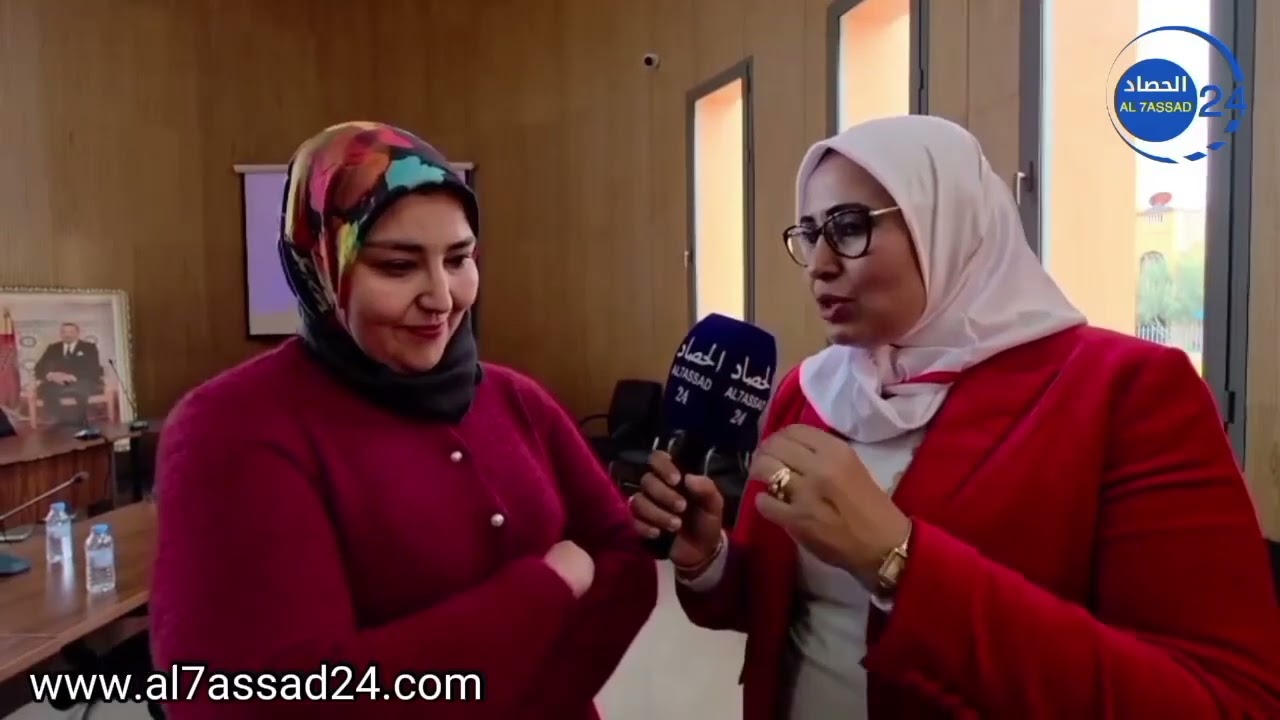نادية بوهدود رئيسة جماعة أولادتايمة عن طريق بوخريص تصرح أنا عندي مع الخدمة معندي مع الخوا الخاوي !