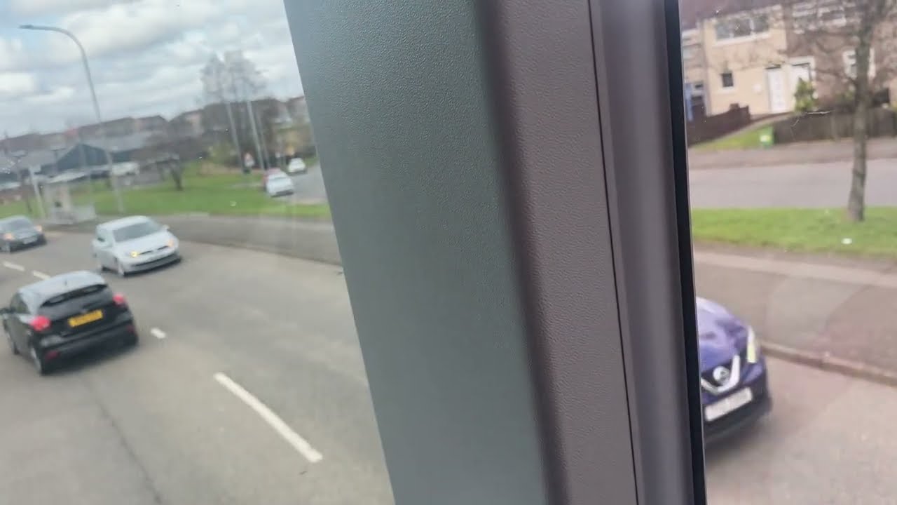 First Glasgow Enviro 400 EV 38444 LG22AVV on the 46 from Easterhouse to Castlemilk