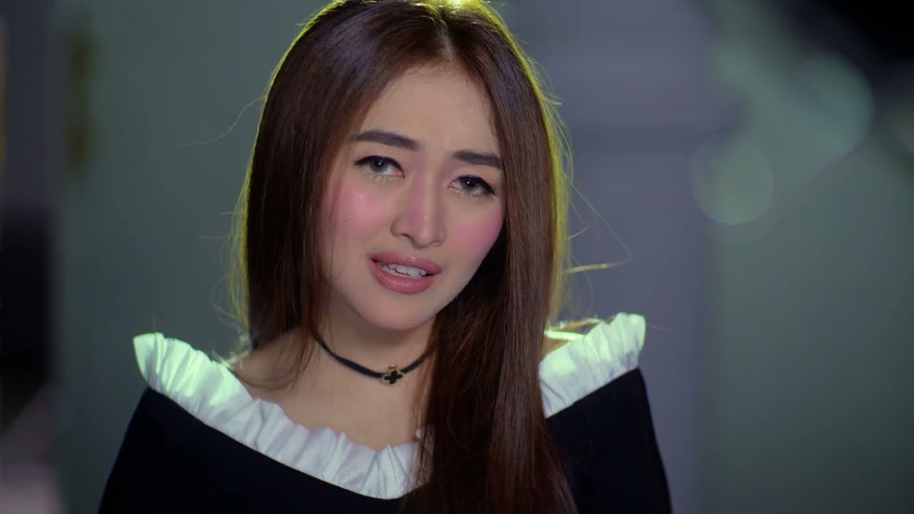 Maisaka - Cintaku Terbagi Dua (Official Video)