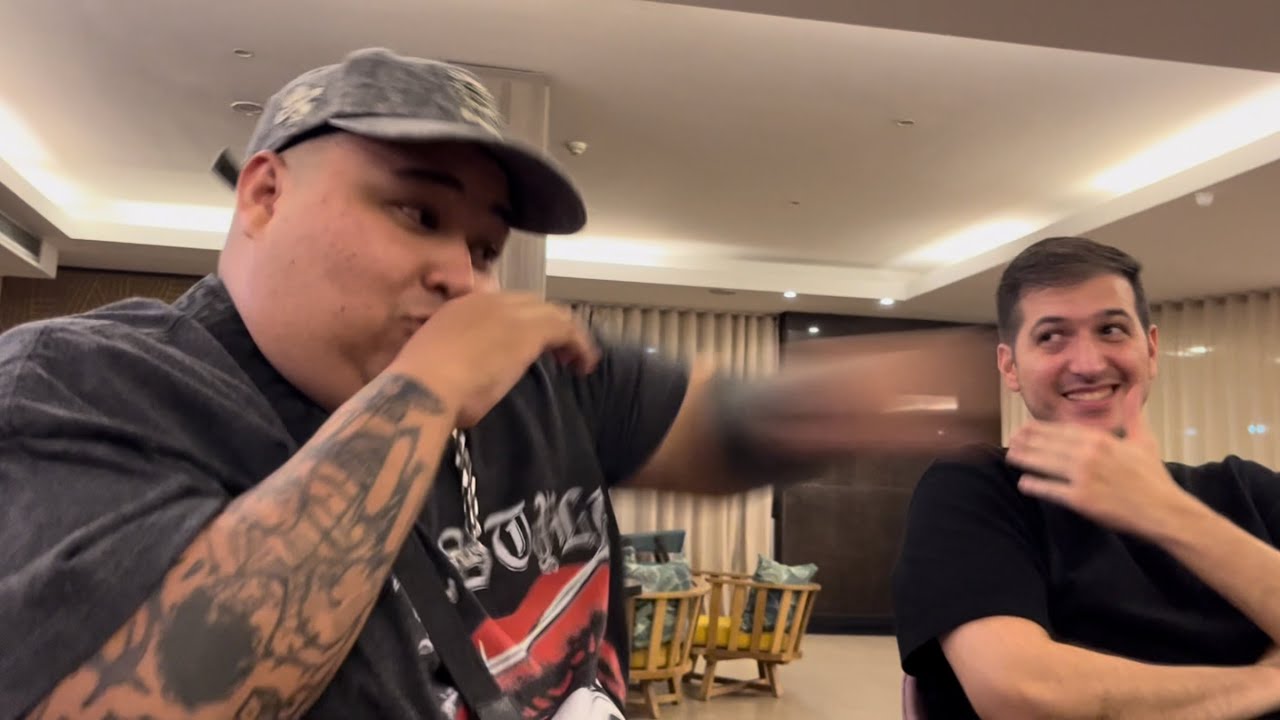 JONY BELTRÁN RETA A CHUTY A UNA PELEA DE BOX PARA APOSTAR SU HOMBRÍA - Vlog pre Red Bull 20 años 