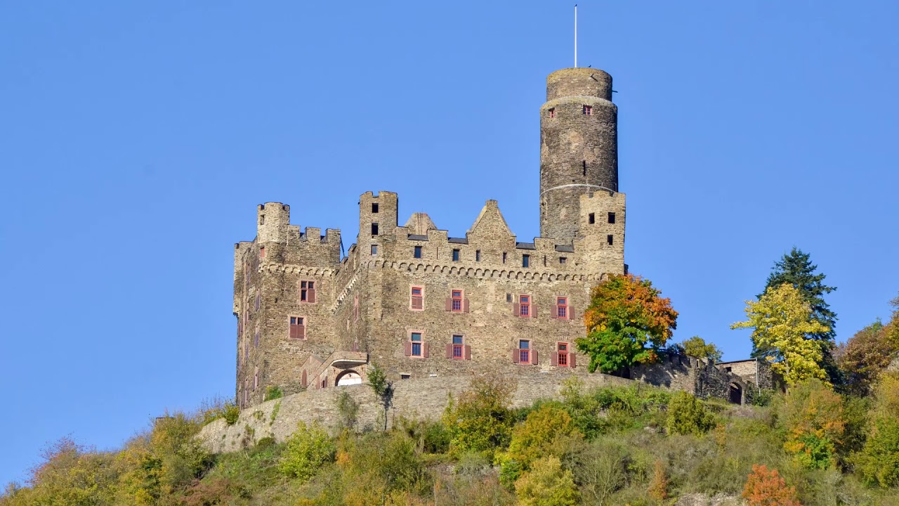 正點旅遊：萊茵河畔 ~ 鼠堡（Burg Maus）、萊茵岩堡（Burg Rheinfels）& 聖高爾小鎮（St. Goar）。