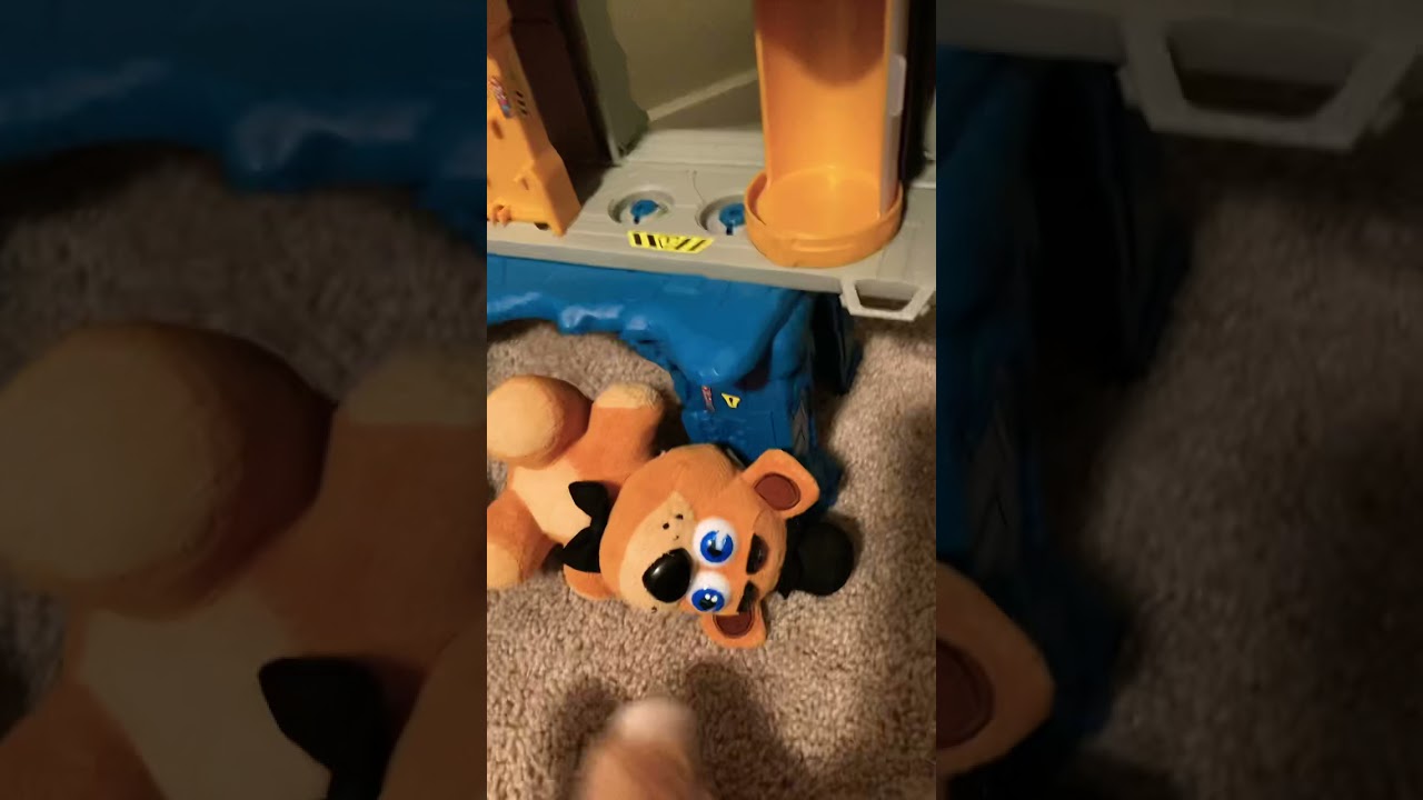 Vicky vicious beats up freddy