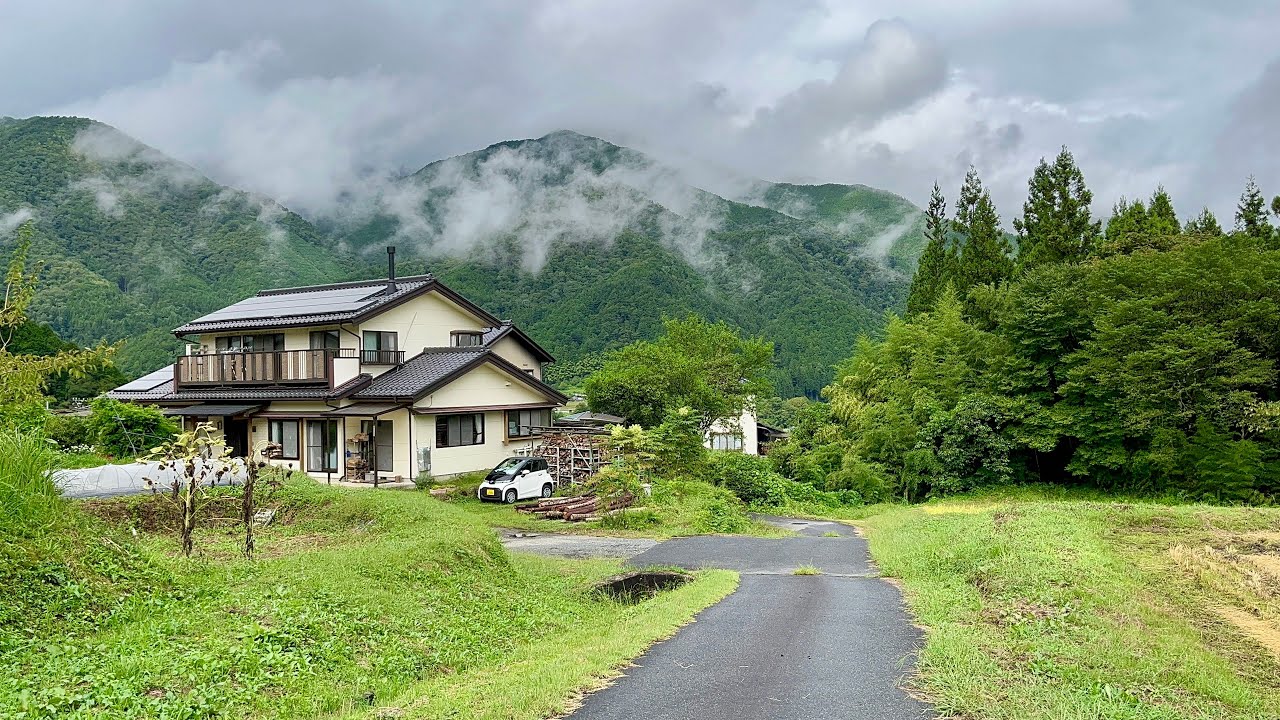 4K Japan Walk | Heavy Rainy Day Walking Japanese Mountain Village Nagano, Japan