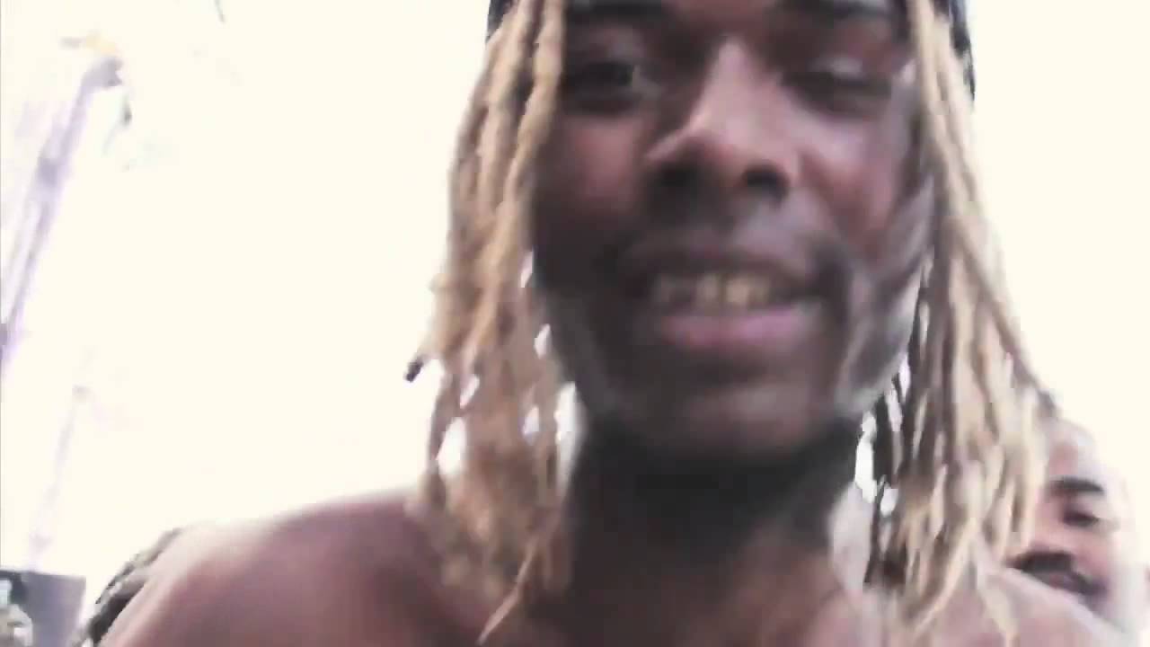 Fetty Wap - A Couple Bandz (Official Music Video)