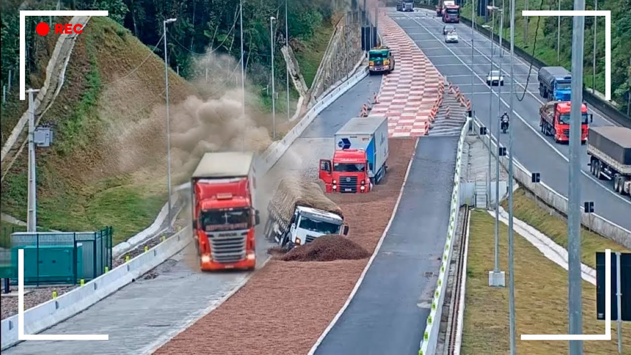 PIORES MOMENTOS REGISTRADOS DE CAMINH&Otilde;ES USANDO &Aacute;REA DE ESCAPE