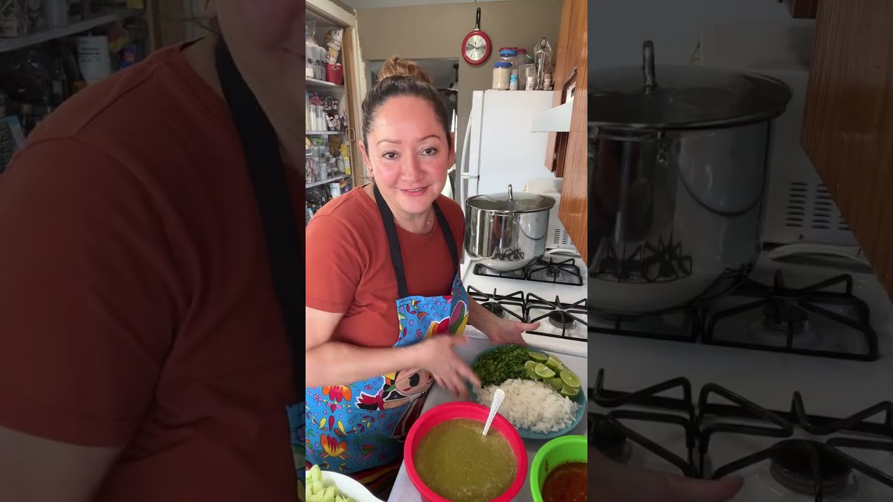 Ricos tacos de lengua￼ en vivo