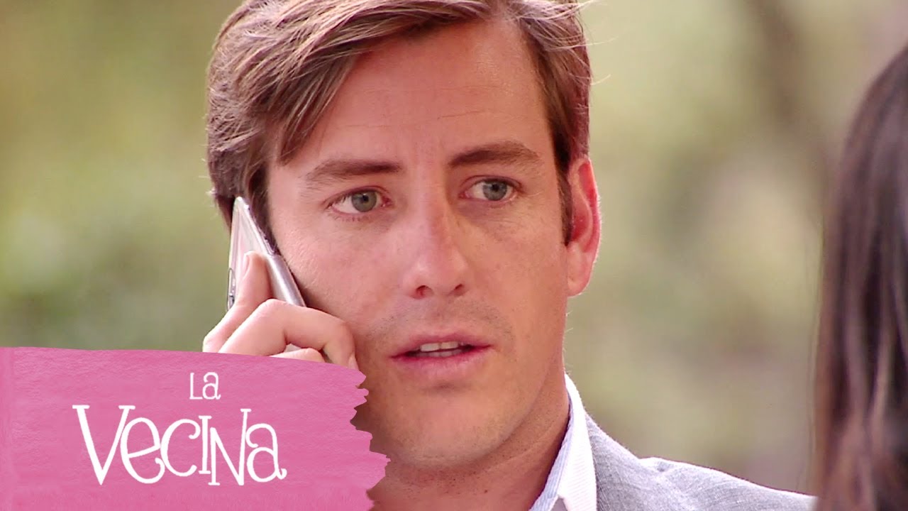 Antonio recibe una oferta muy tentadora | La Vecina 1/2 | C-176 | tlnovelas