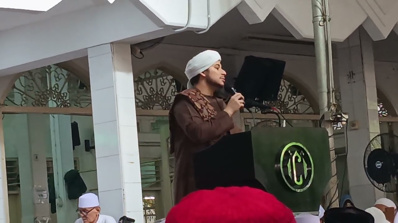 Habib Muhammad Maula Aidid Bin Jindan : Manfaat Minum Air Zam-Zam