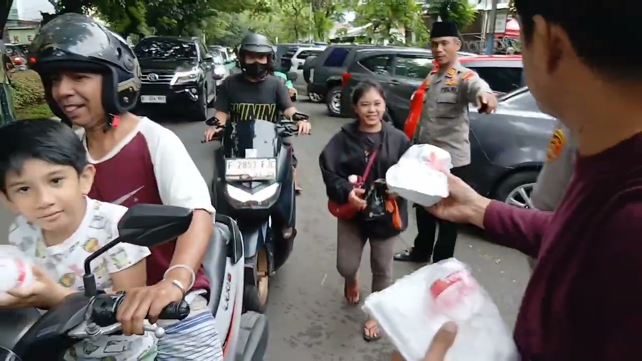Kegiatan Ramadhan Berbagi Takjil Polsek Senen 