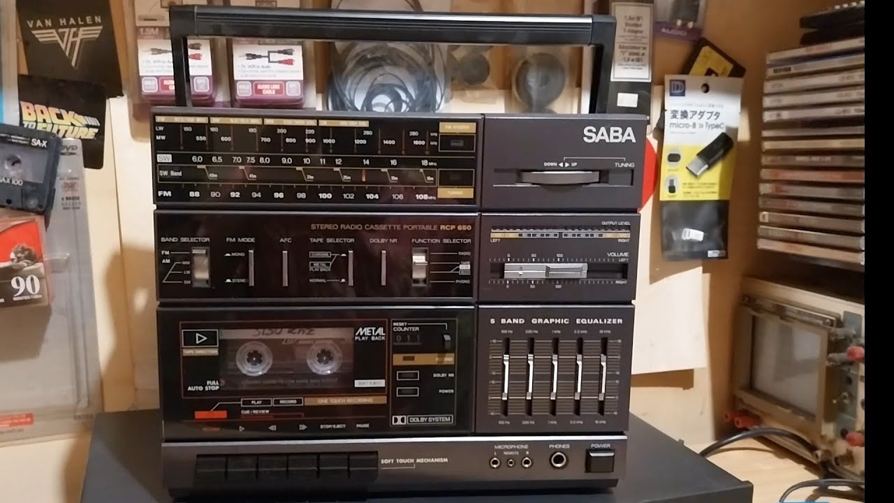 FINALISING THE REPAIRS OF THIS BOOMBOX