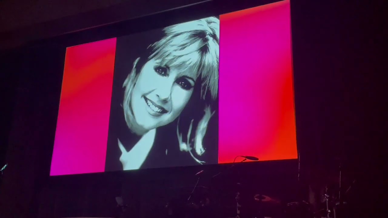 John Easterling, Chloe Lattanzi, Delta Goodrem - G'Day USA 2023 Olivia Newton-John  tribute