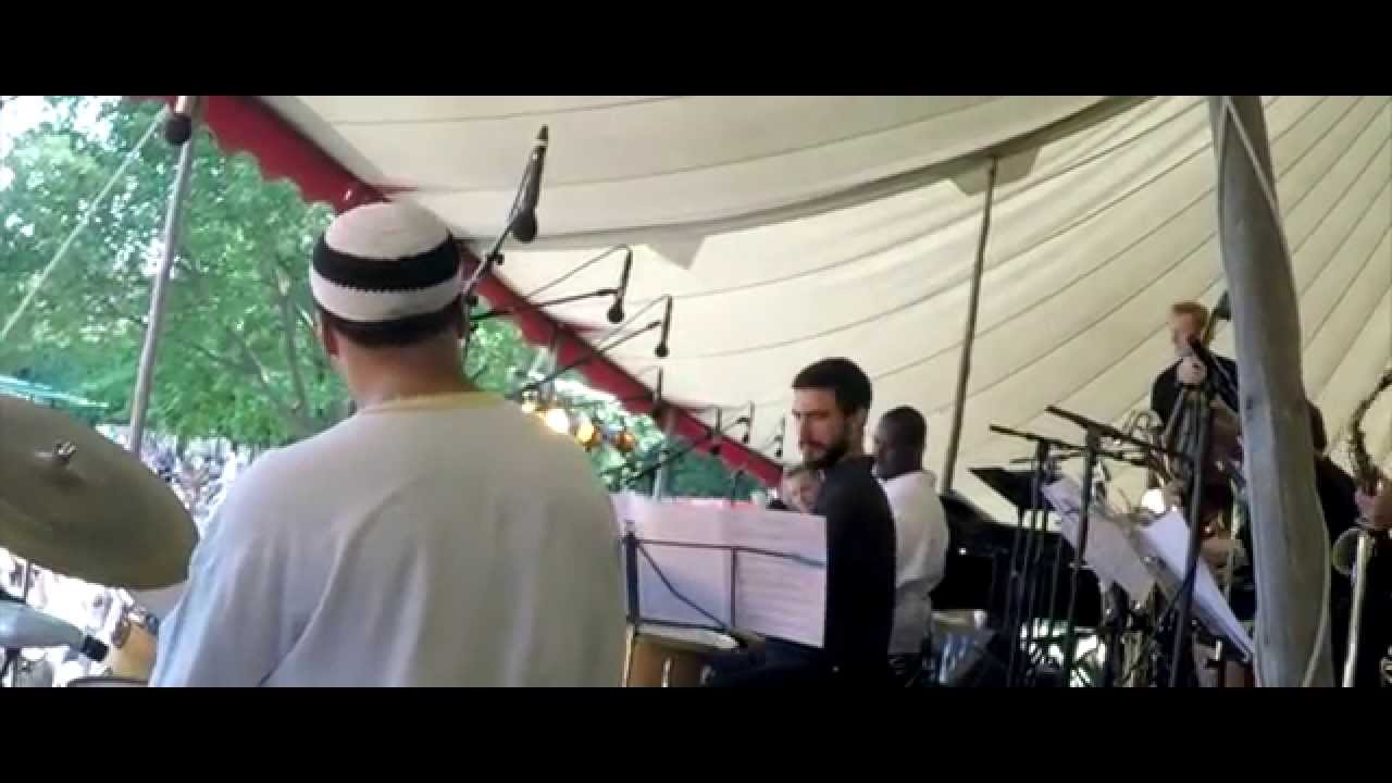 Ernie Wilkins' Almost Big Band   Playing 