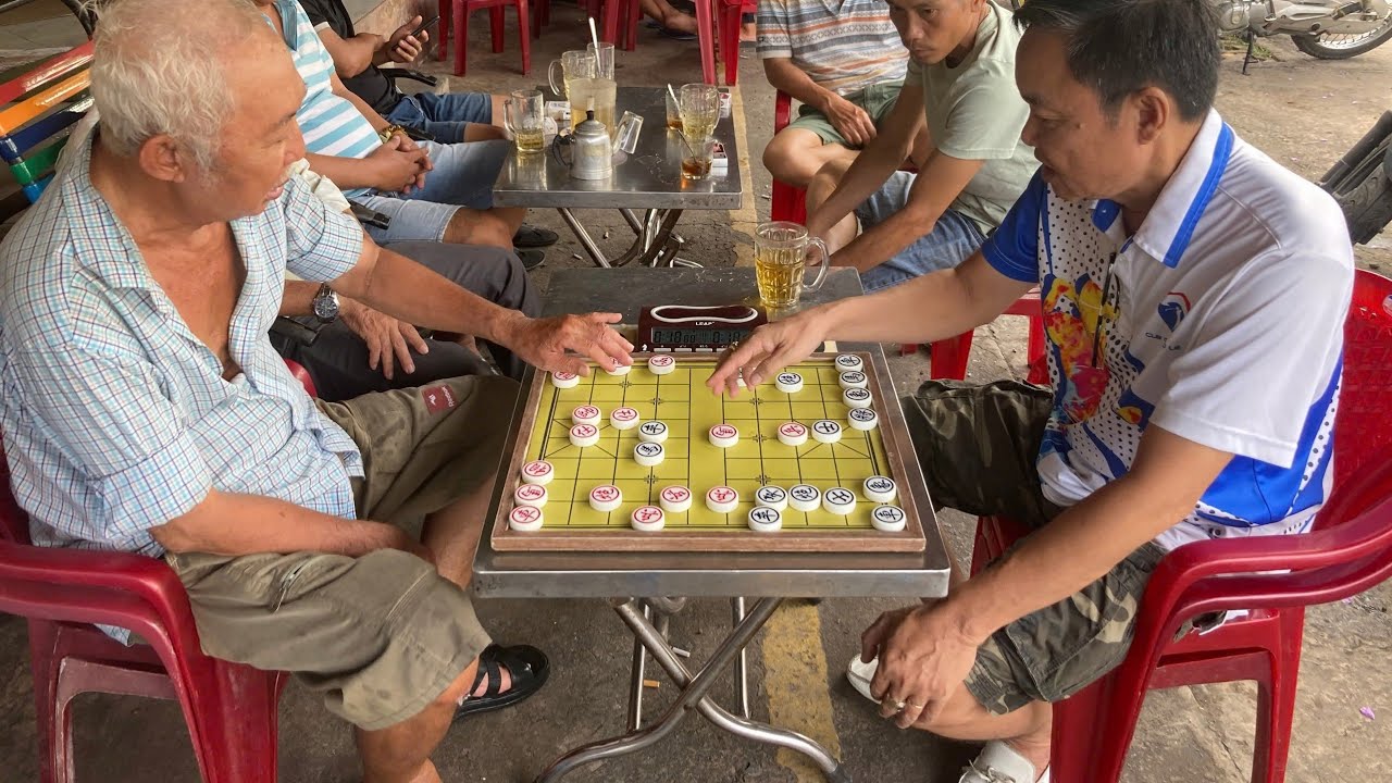  MÙNG 6 TẾT CHÚVIỆT ĐẾN SỚM GẶP CAO THỦ CẨM(huế)   TUYÊN BỐ:ĐẦU NĂM TÔI SẼ TUNG CHIÊU NGHỀ  VÕ...