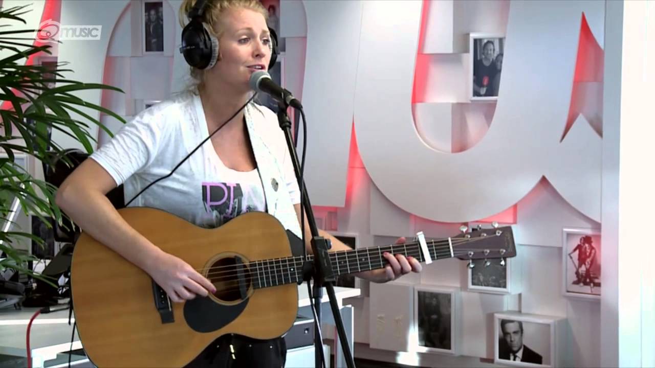 Miss Montreal - 'Tututu' (live bij Mattie & Wietze) // Q-music