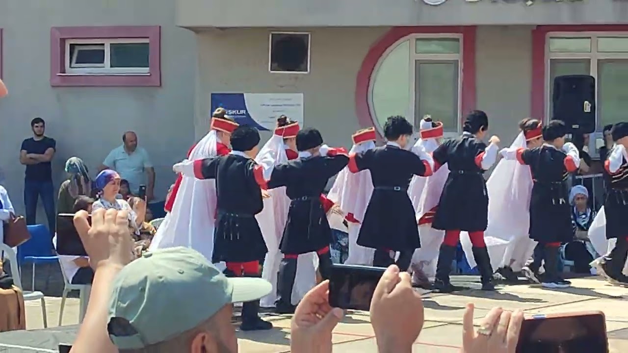 19.05.2023 ANTALYA Dilsad Refizade ilk okulu 3-I Sinifi Halk oyunu