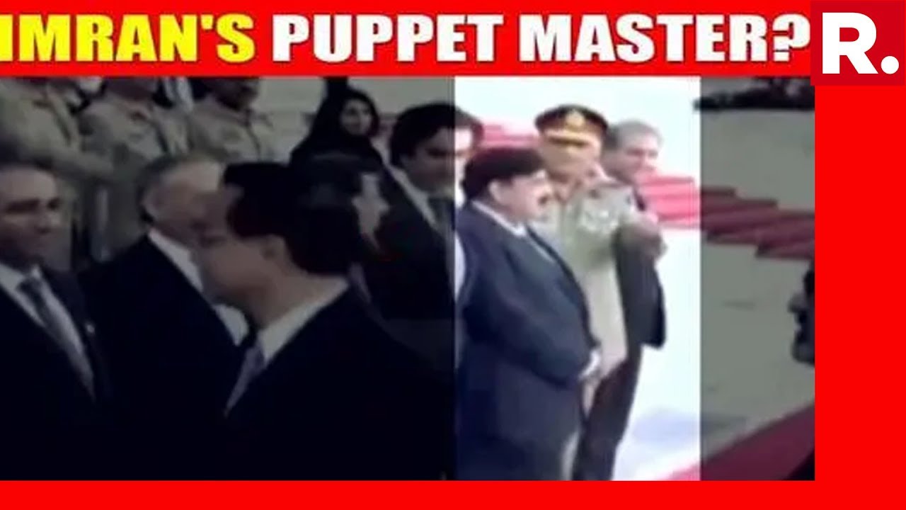 Pakistan PM Imran Khan Throws Protocol To The Winds, Makes Mockery Of Himself In China