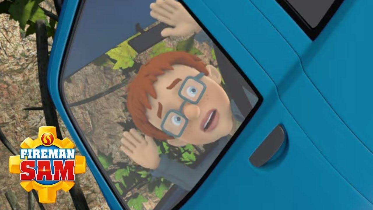Norman and Dilys Car Accident! | Fireman Sam Official | Cartoons for Kids