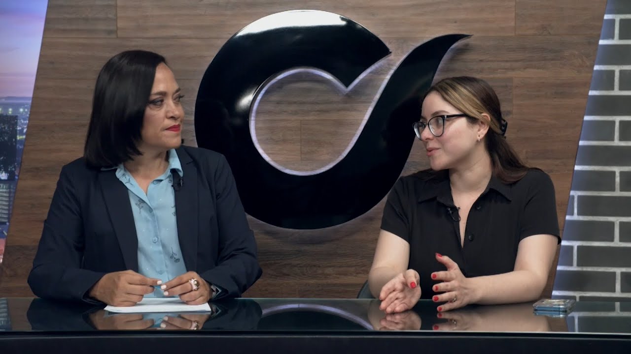 Estefan&iacute;a Veloz presenta 